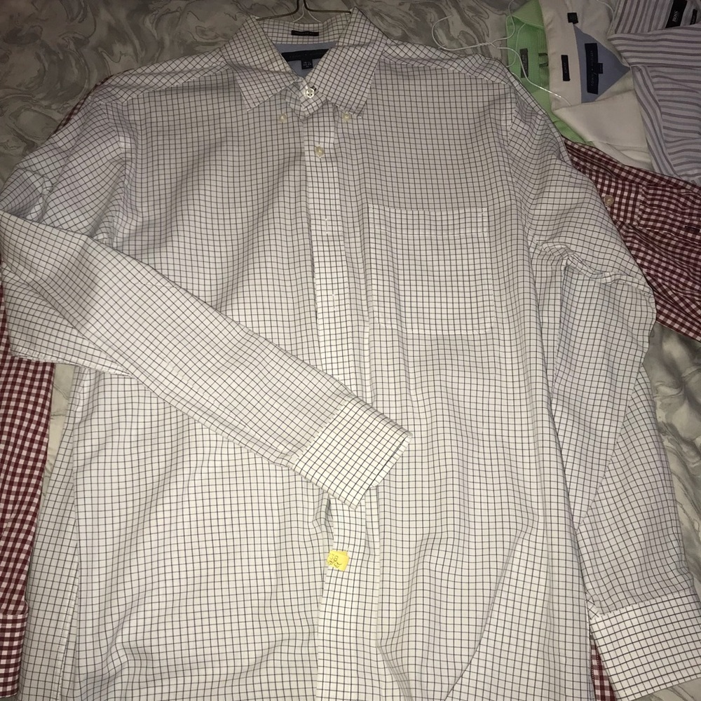 Tommy Hilfiger White Dress Shirt Graph Pattern